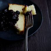 Fromage Blanc Cake with Berry Compote